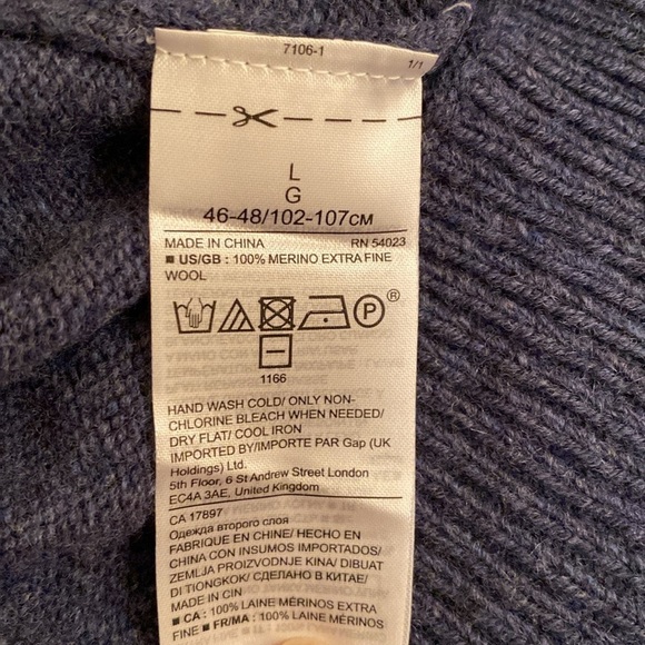 Banana Republic Italian Extra Fine Merino Wool V Neck L/S Sweater Mid Blue Sz L - Picture 6 of 7